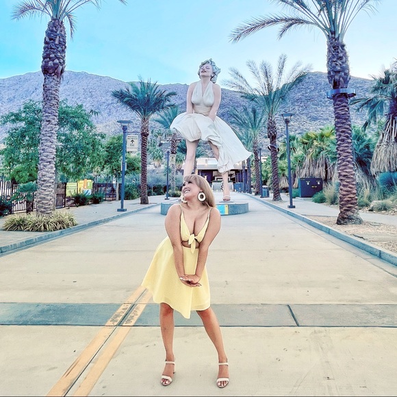 Urban Outfitters - Kimchi Blue fit&flare dress S-4 - Picture 6 of 6